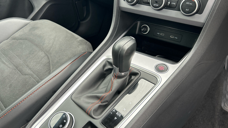 SEAT Ateca 1.5 TSI EVO FR 5dr DSG Petrol Estate